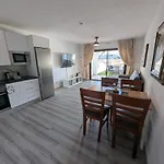 아파트 Premium Fairways Luxury With Stunning Mountain Views 산미겔데아보나