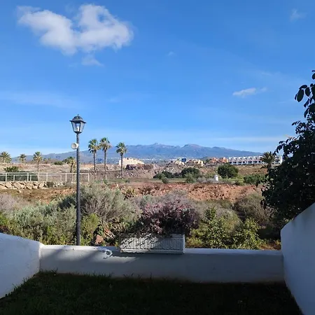 Premium Fairways Luxury Apartment With Stunning Mountain Views