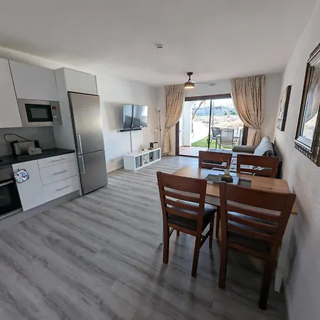 Apartamento Premium Fairways Luxury Apartment With Stunning Mountain Views San Miguel de Abona